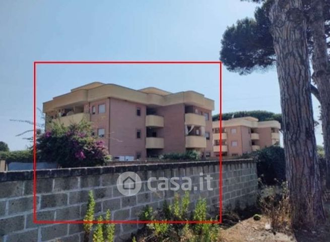Appartamento in residenziale in Via Lago Maggiore