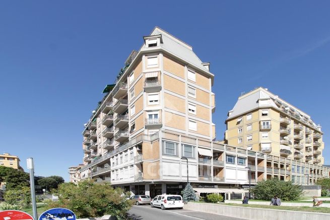 Appartamento in residenziale in Via Istria 9