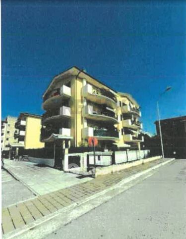 Appartamento in residenziale in Via Monte Conero 46A