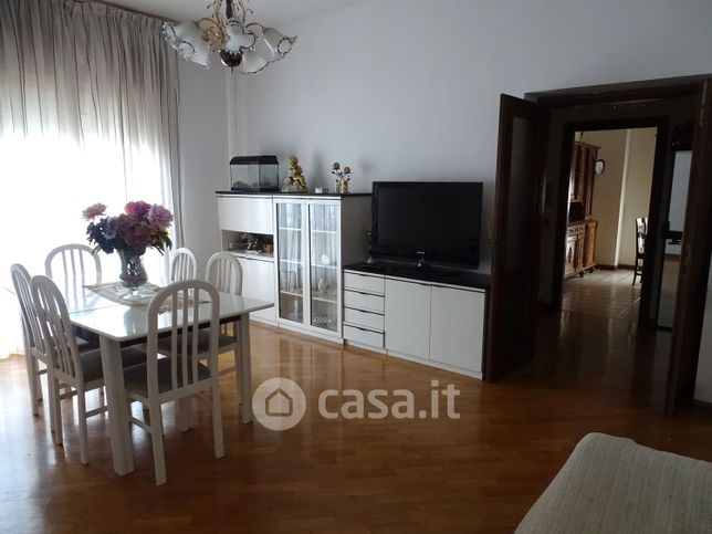 Appartamento in residenziale in Via del Rivo