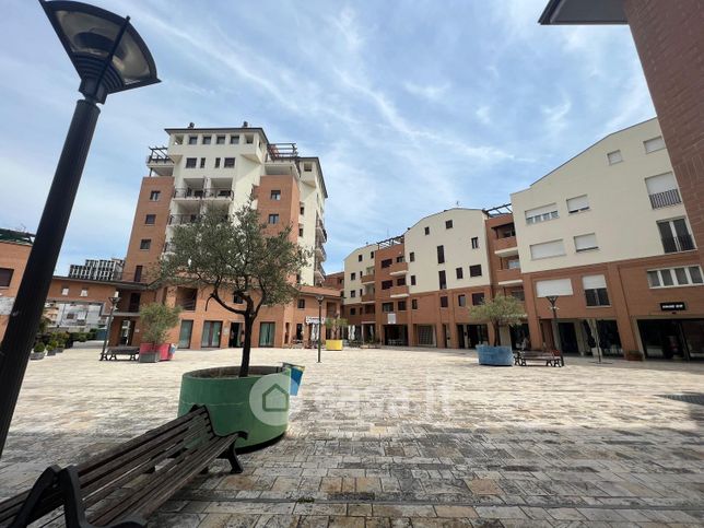 Loft in residenziale in Piazzale Guglielmo Marconi 9