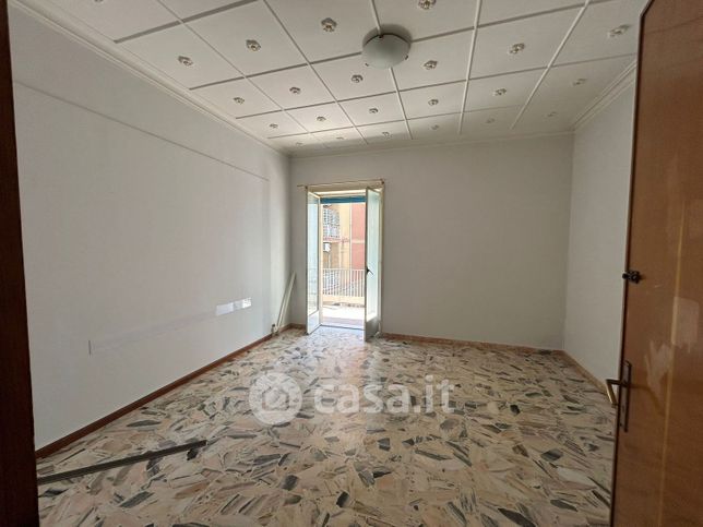 Ufficio in commerciale in Via Guglielmo Oberdan 166