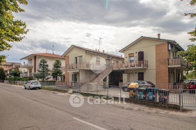 Appartamento in residenziale in Viale Segantini 2