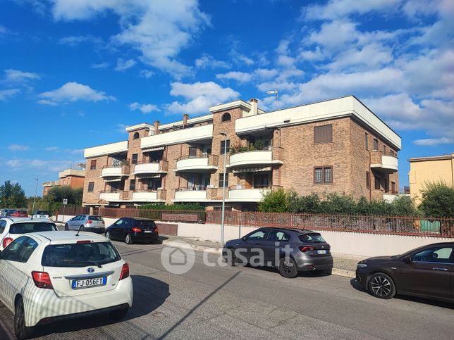 Appartamento in residenziale in Via Guerrino Libertucci 10