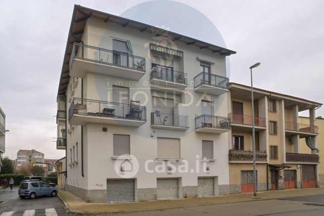 Appartamento in residenziale in Via Alessandro Manzoni 35