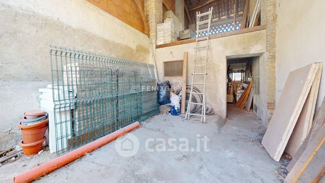 Rustico/casale in residenziale in Via Ghiringhella 102