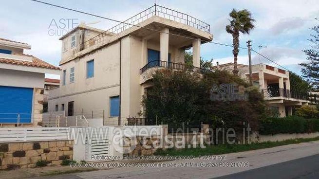 Villetta a schiera in residenziale in Viale della Repubblica 70