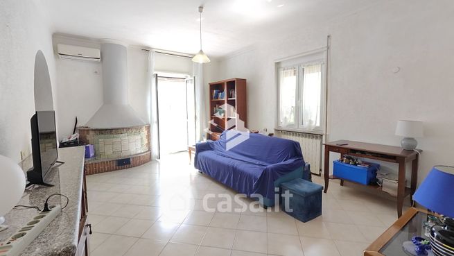 Appartamento in residenziale in Via Giulio Rolland