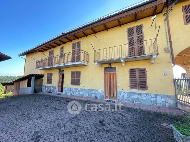 Casa indipendente in residenziale in Frazione Montegrosso Cinaglio