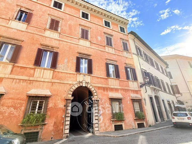 Appartamento in residenziale in Piazza Margana