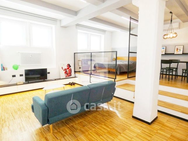 Loft in residenziale in Via Sansovino 17