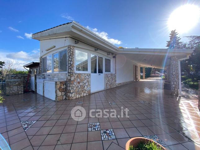 Villetta a schiera in residenziale in Via Riconciliazione dei Cristiani 65