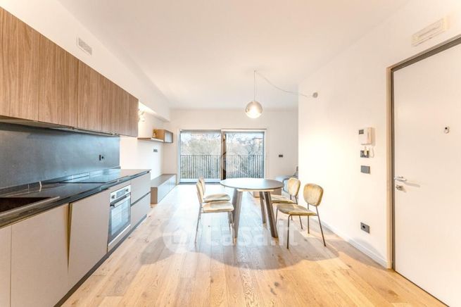 Appartamento in residenziale in Via Giuseppe Guerzoni 9