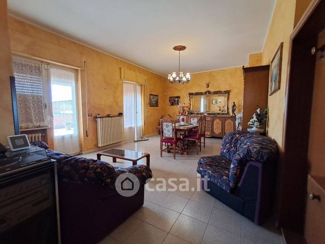 Appartamento in residenziale in Viale America Latina 243