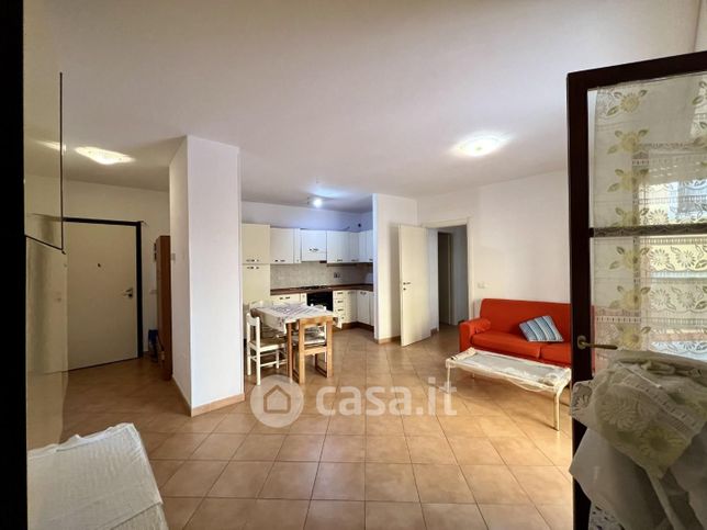 Appartamento in residenziale in Via Enrico Squaglia