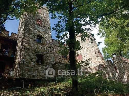 Casa indipendente in residenziale in 