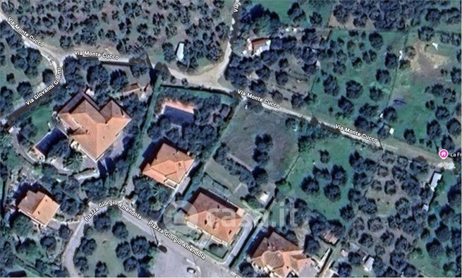 Terreno agricolo in commerciale in 