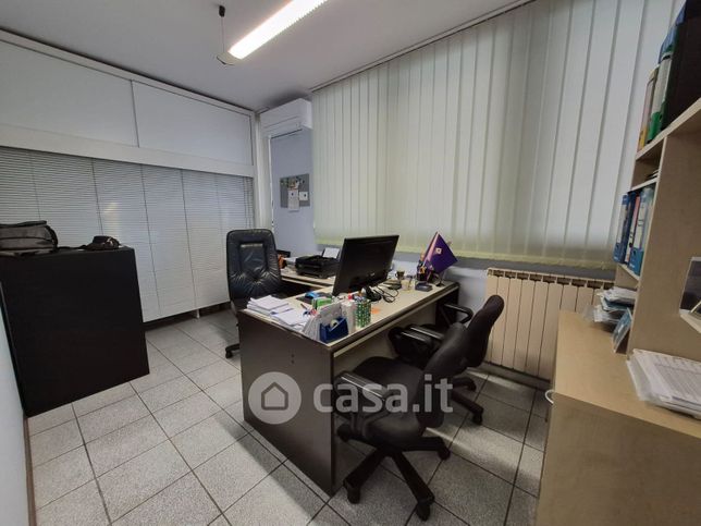 Ufficio in commerciale in Viale Donato Giannotti 24