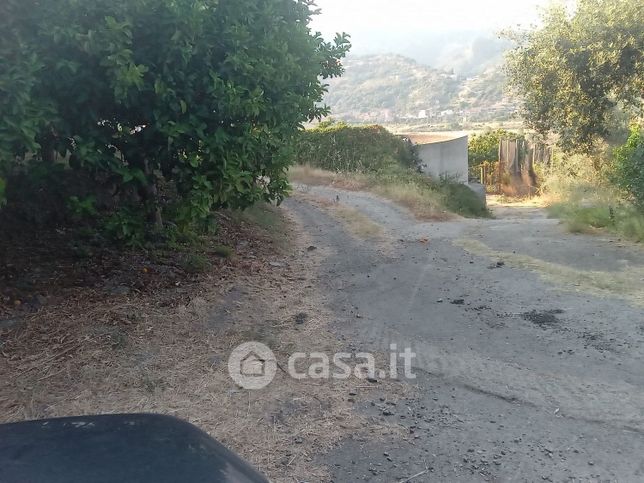 Terreno agricolo in commerciale in lacco