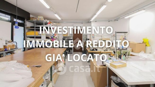 Capannone in commerciale in Via Divisione Alpina Tridentina