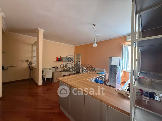 Appartamento in residenziale in Via Faleria