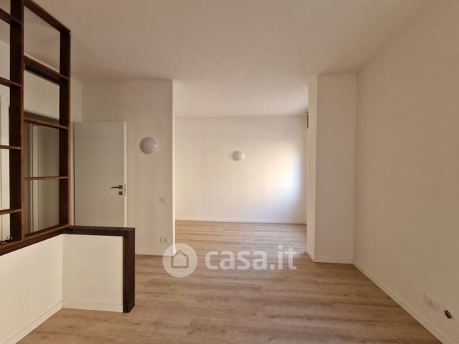 Appartamento in residenziale in Via della Pescara 32