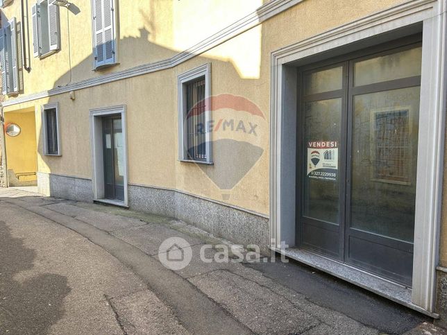 Ufficio in commerciale in Via Nazario Sauro 24