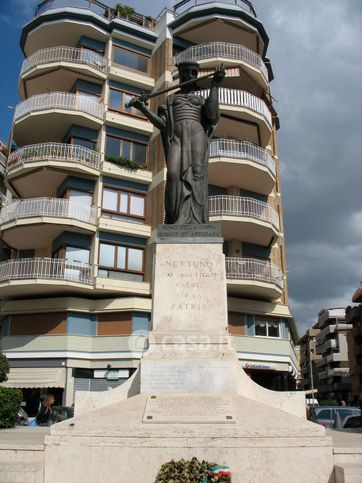 Appartamento in residenziale in Via Napoli