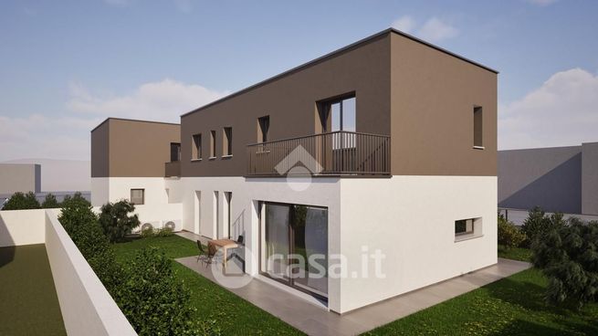 Appartamento in residenziale in Via Antonio Zezzos