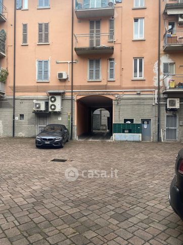 Ufficio in commerciale in Via Roma