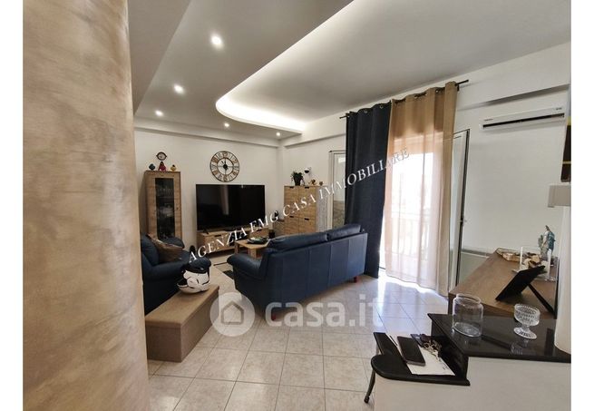 Appartamento in residenziale in Via Giovanni de Carlis 17