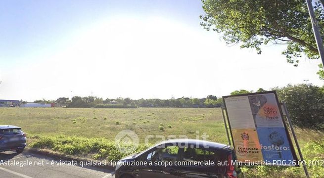 Terreno agricolo in commerciale in 