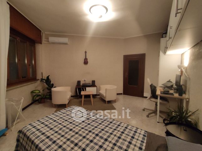 Appartamento in residenziale in Via Voltri 6