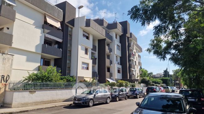 Appartamento in residenziale in Via Luigi Corvaglia 75