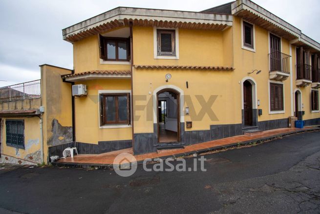 Villetta a schiera in residenziale in Via Don Ignazio 4