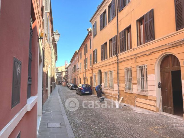 Appartamento in residenziale in Via Cammello