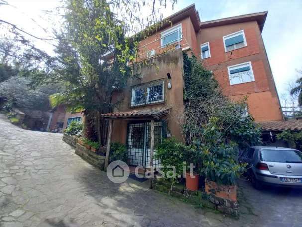 Villa in residenziale in Via Flaminia
