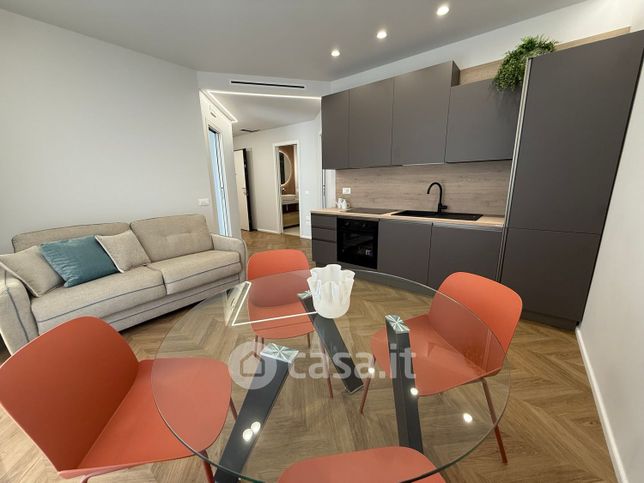 Appartamento in residenziale in Lungomare Nazario Sauro 28