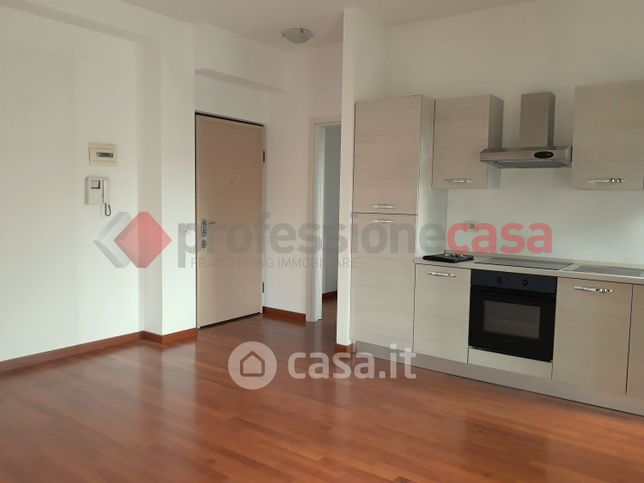 Appartamento in residenziale in Via Livigno 8