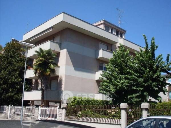 Appartamento in residenziale in Via Vincenzo Viviani