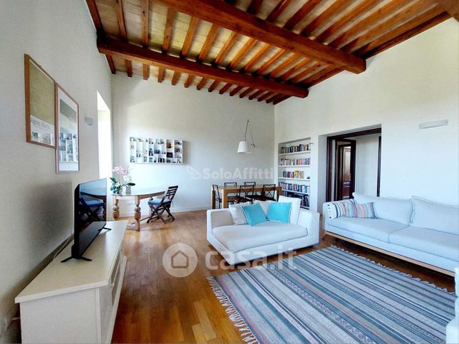 Appartamento in residenziale in Via Achille Montanucci 64