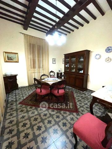 Villa in residenziale in 