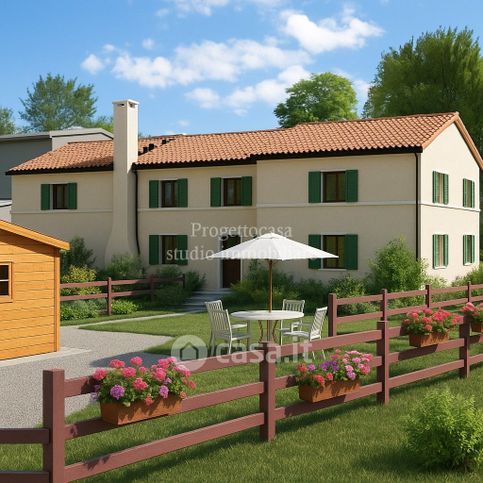 Villetta a schiera in residenziale in Piazza Duca D'Aosta 30 B