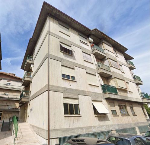 Appartamento in residenziale in Via Asiago 2