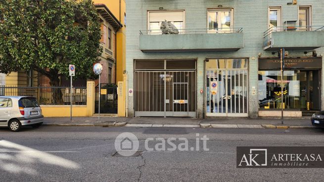 Garage/posto auto in residenziale in Corso Torino 4