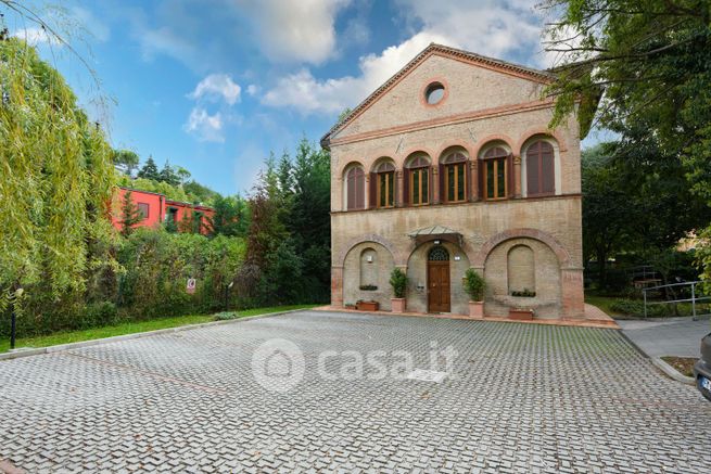 Appartamento in residenziale in Via Felice Battaglia 4
