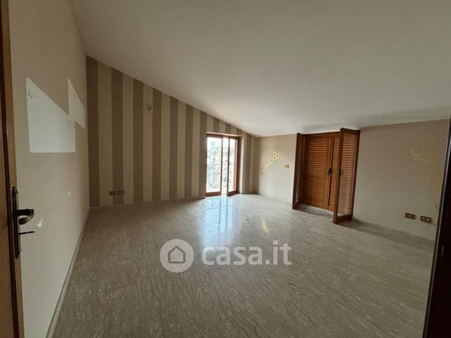 Appartamento in residenziale in Viale Parodi