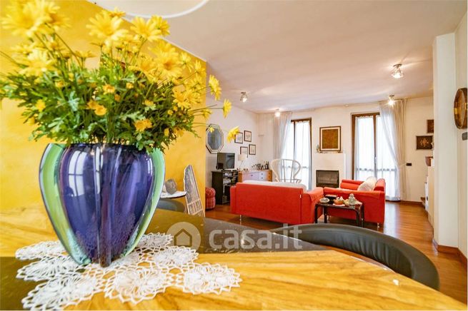 Appartamento in residenziale in Via del Pilastrello 28