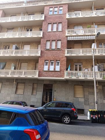 Appartamento in residenziale in Via Mombarcaro 39