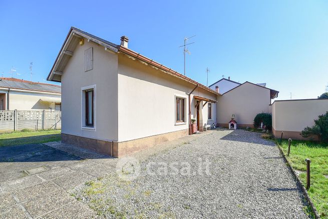 Villa in residenziale in Via Aleardo Aleardi 6